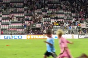 对抗和出球 对抗和出球