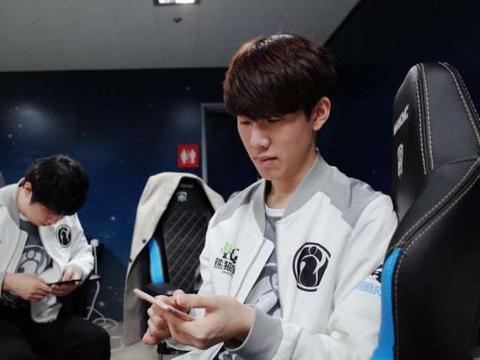 八月西岸挑 八月西岸挑